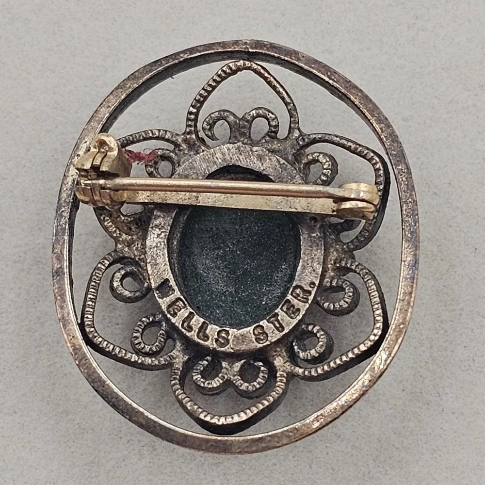 Vintage Filigree Brooch Wells Sterling Green Cabochon Pin
